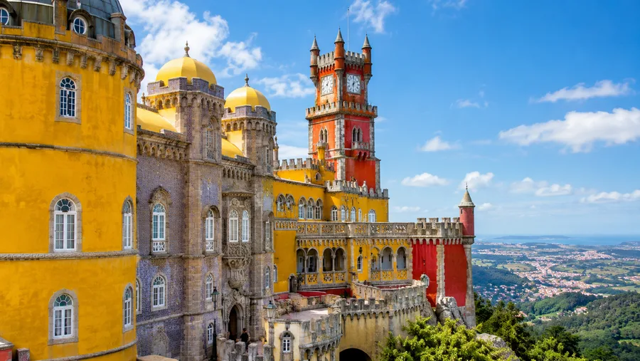 How to Get to Pena Palace from Lisbon and Sintra