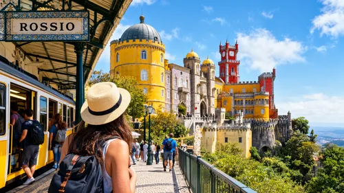 Board the train at Rossio