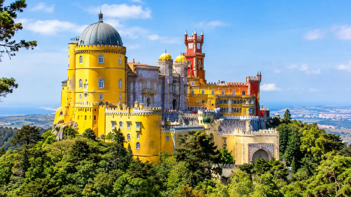 Pena Palace Guided Tours and Day Trips from Lisbon